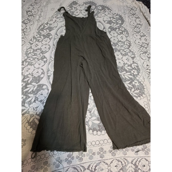 NATURAL LIFE Pants - Natural Life Carly Jumpsuit Adjustable Straps Pockets Olive Green M